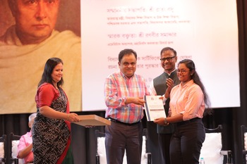 Sneha Sheet, Mrinalini Dutta Maha Vidyapith